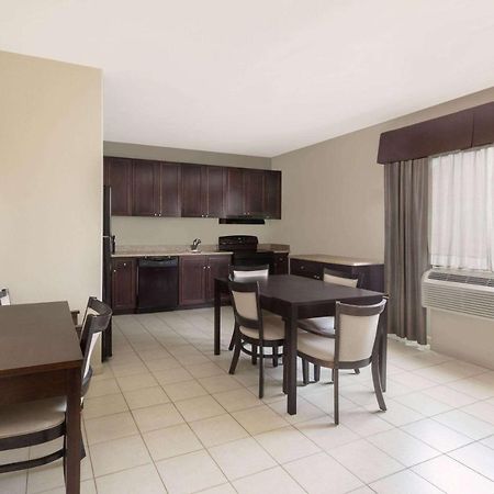 Baymont By Wyndham Columbus Ξενοδοχείο Εξωτερικό φωτογραφία